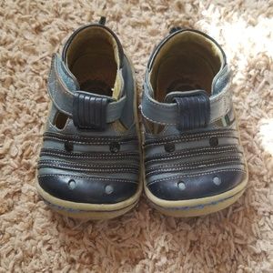 Live and Luca Blue Elephants